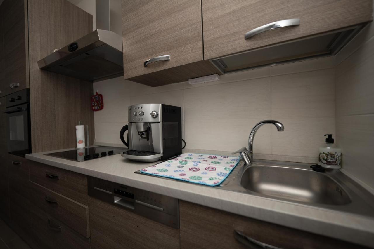 Entire With Stunning View Apartment Cademario