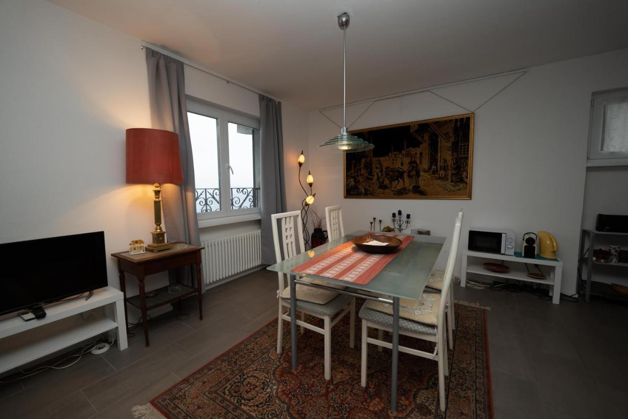 Entire With Stunning View Apartment Cademario